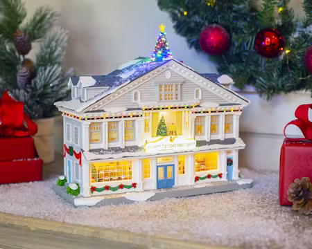 Norman Rockwell Lemax Collection Nejaimes Stockbridge Shop